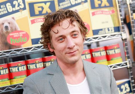  The Bear: Un tuffo nel mondo frenetico della ristorazione con Jeremy Allen White